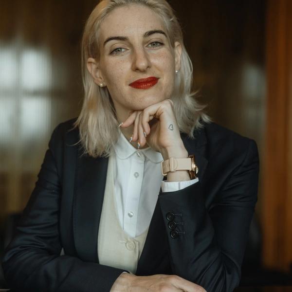 Anna Rosenwasser