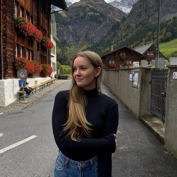 Zoe in Zurich
